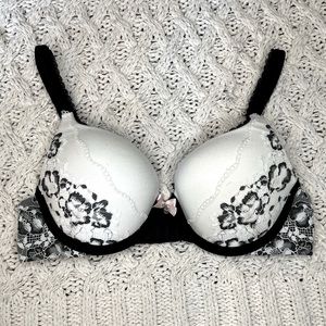 Victoria Push-Up Bra